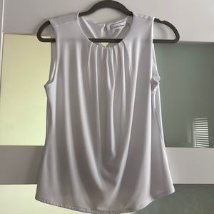 Great condition sleeveless dress top